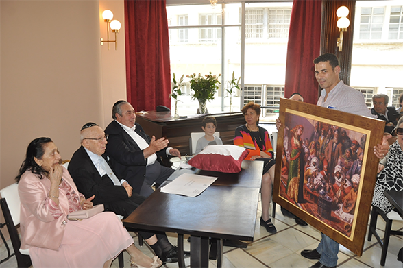 Hiloula : Prestigieuse distinction Royale à Nisso Gabaï décoré de la médaille de Chevalier de l’ordre du Trône