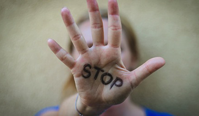Haro! aux violences faites aux Femmes