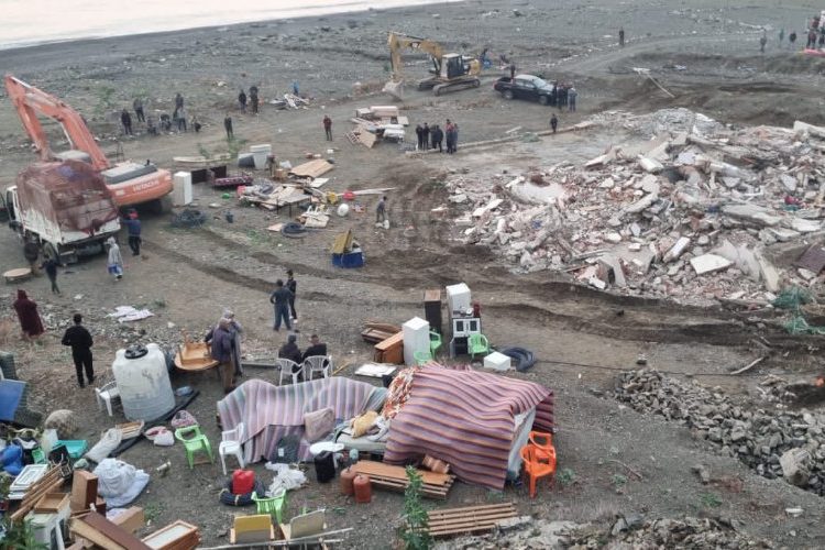 Chefchaouen, les autorités démolis des villas en cascade