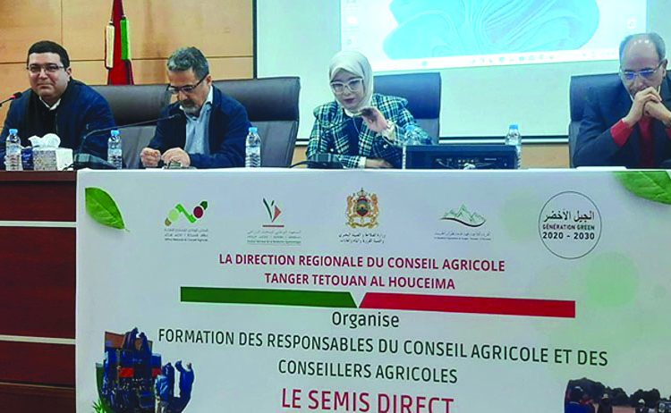 L&rsquo;importance et les bonnes pratiques du semis direct sont au cœur des discussions à Larache