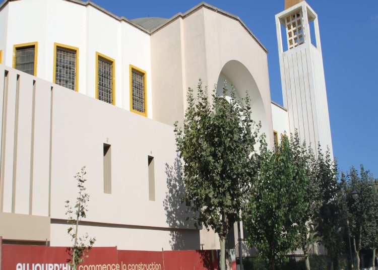 Quand la scolarité entre dans les enjeux d’escroqueries et d’intérêts matériels