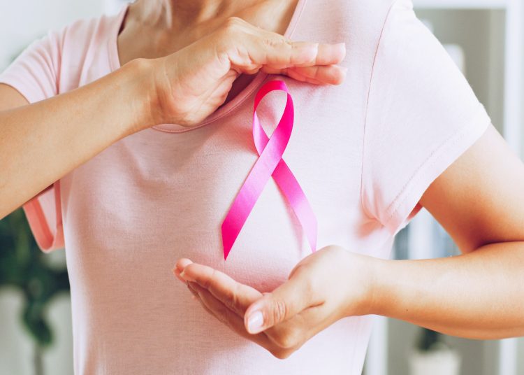 Octobre « Rose », octobre sensibilisation au Cancer du sein,  dit « Cancer Mammaire »