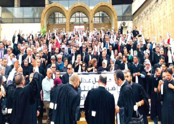 Les avocats du Maroc marquent une suspension totale de l’activités liées à la défense