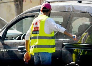 Le Wali Tazi décide de cesser la délivrance de permis de gardiens de voiture