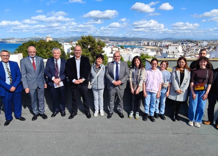 Diplomatie culturelle à Tanger : le Consul général de France Philippe Truquet en visite à la Fondation Tanger Métropole