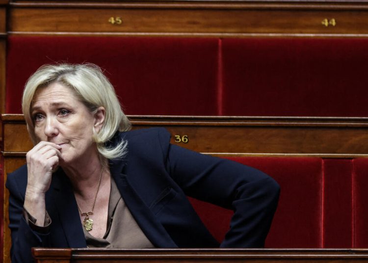Marine Le Pen condamnée pour détournement de fonds publics