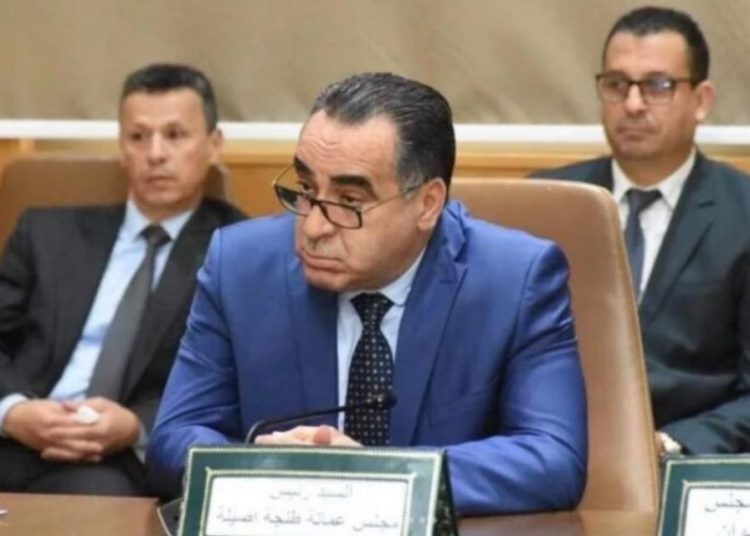 Accusations publiques et silence judiciaire